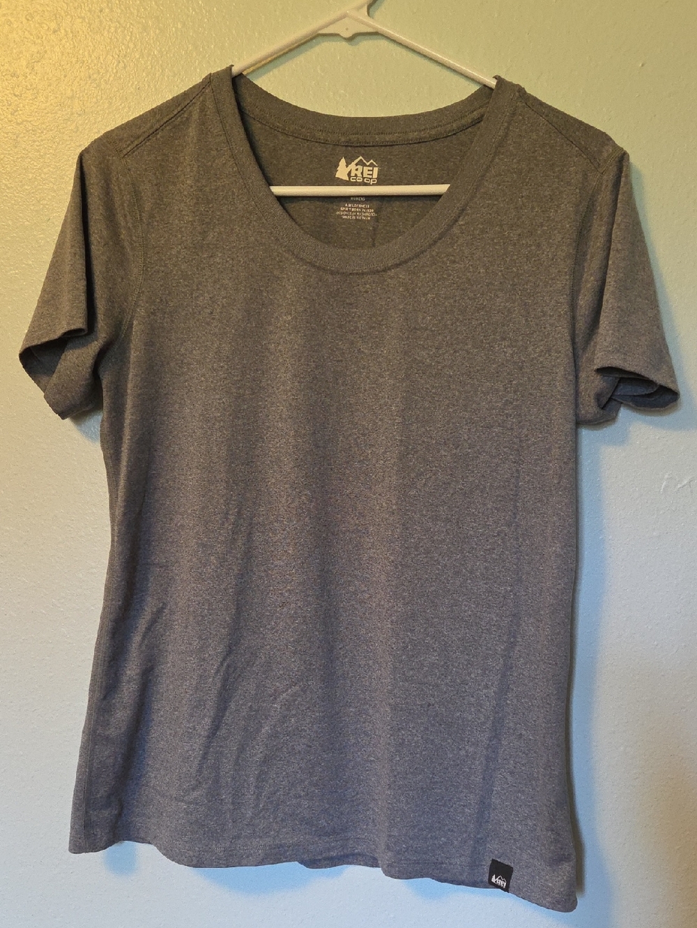 REI Women's Short Sleeve Hiking Tee — Heather Charcoal Gray - Medium